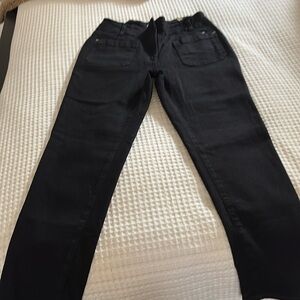 Maeve brand jeans in size 39. They are in brand new without tags.